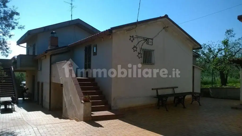 Rustico, buono stato, 160 m², Controguerra - foto 3