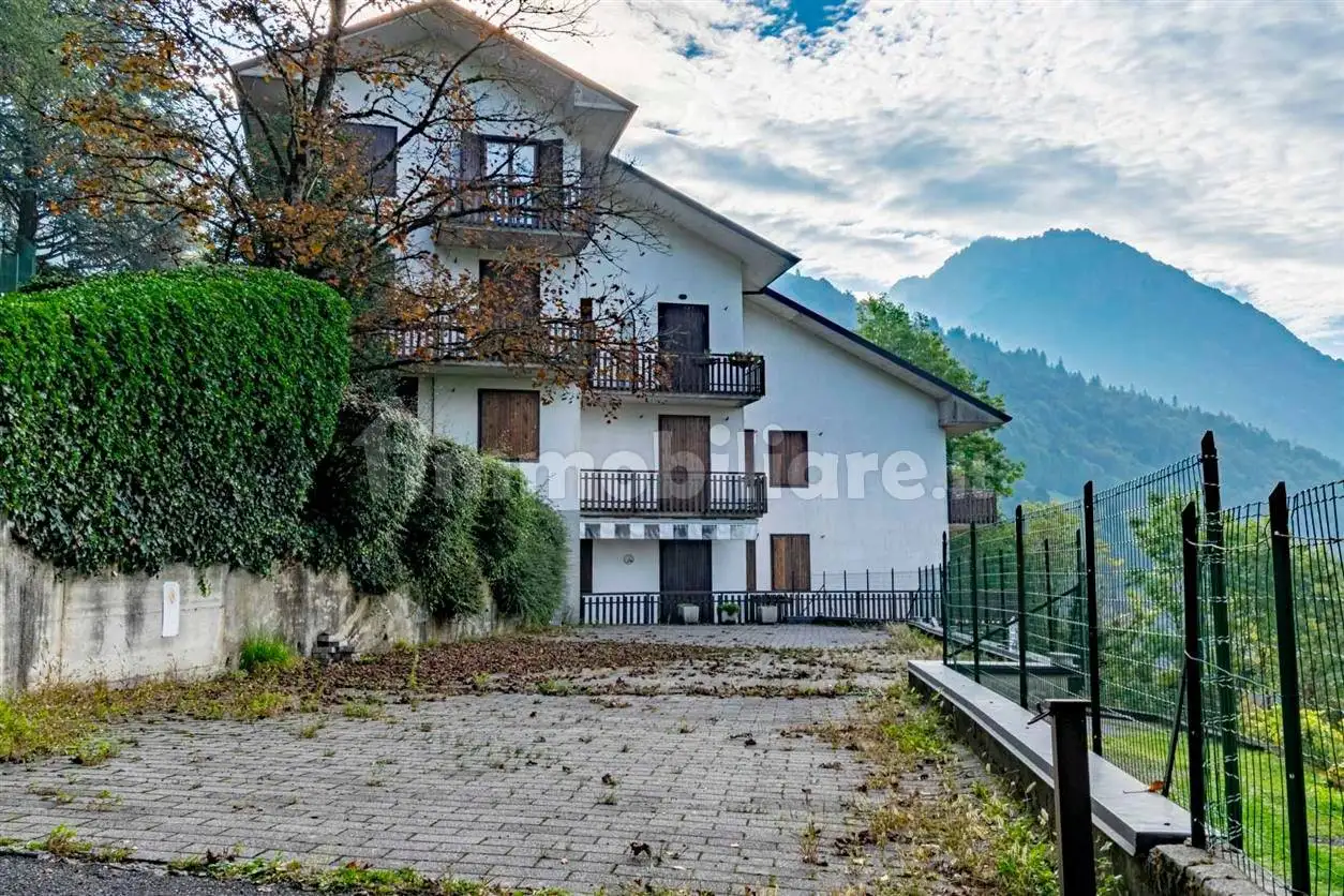 Appartamento in vendita a Cornalba