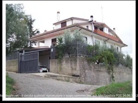 Appartamento in asta a San Demetrio Corone