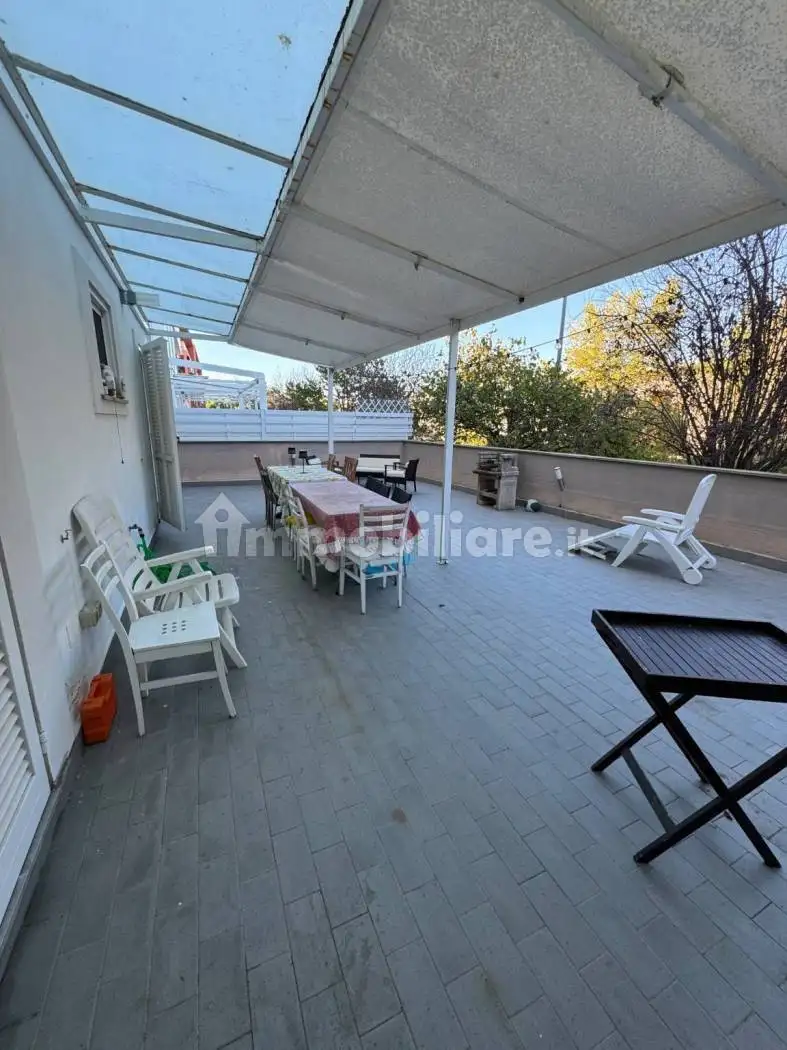 Appartamento in vendita a Livorno