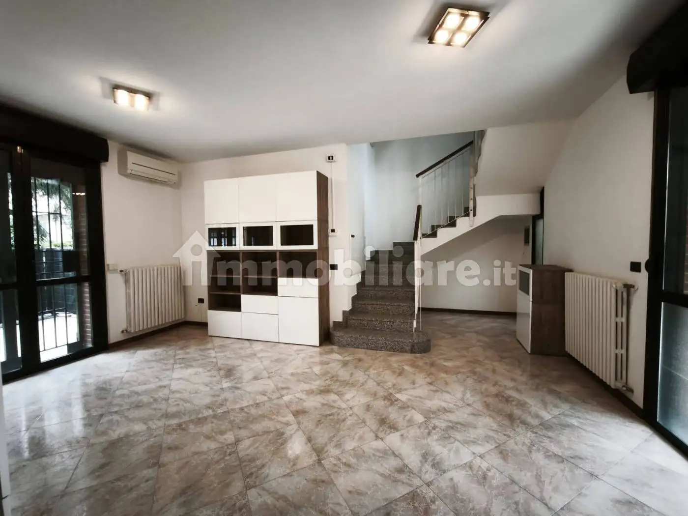 Villetta a schiera in affitto a Modena