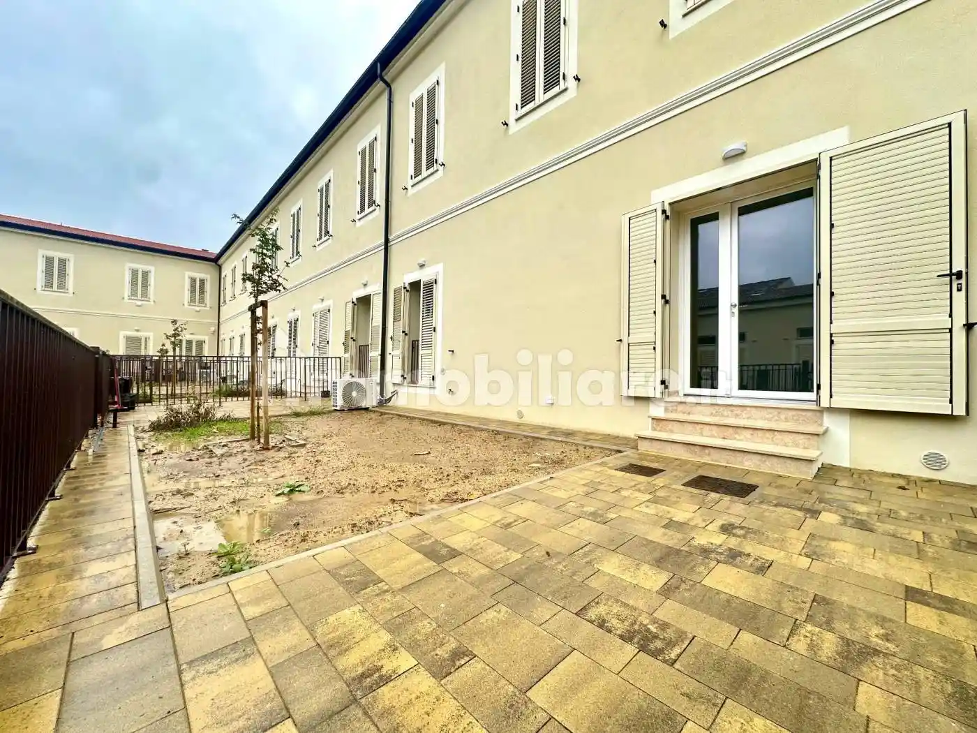 Casa indipendente in vendita a Campi Bisenzio