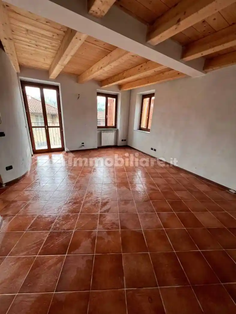 Appartamento in vendita a Fino Mornasco