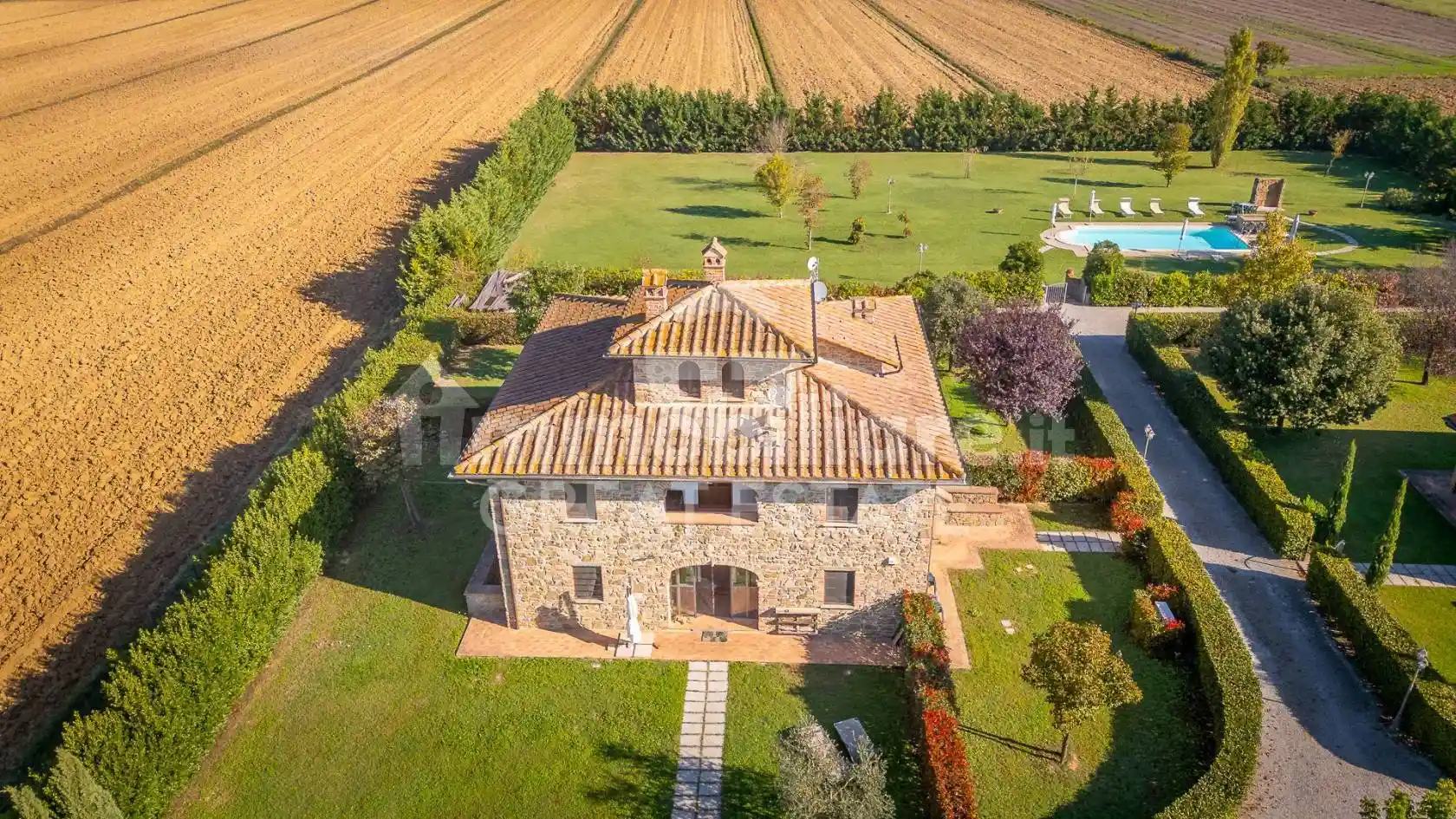 Rustico - Casale in vendita a Cortona