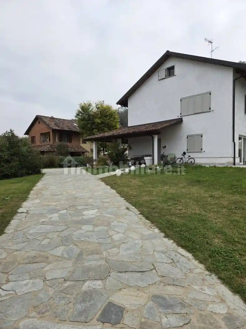 Villa unifamiliare frazione San Marzanotto, San Marzanotto Piana, Asti - foto 2