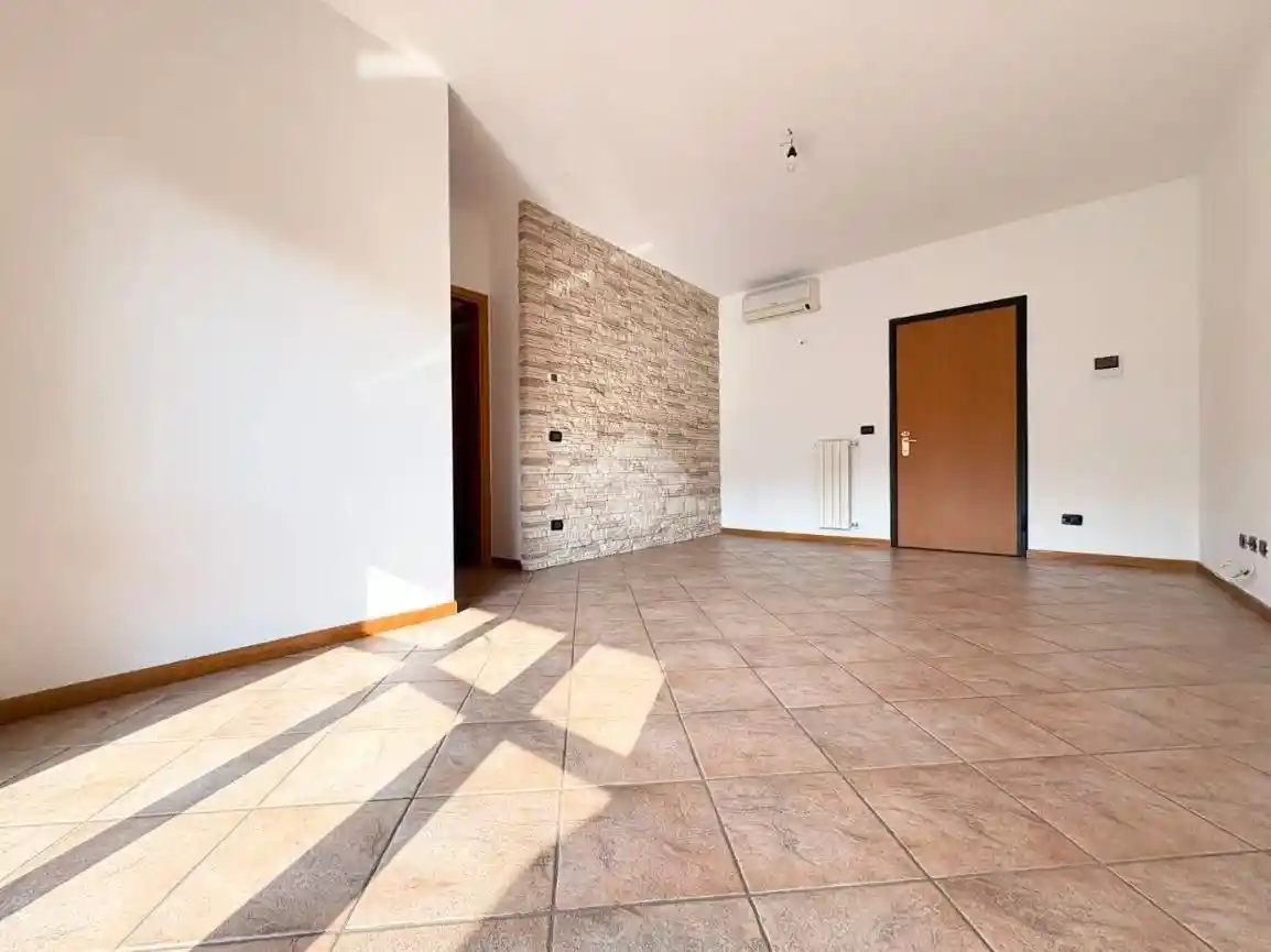 Trilocale via delle Betulle 28, Parco Alto Milanese, Legnano - foto 2