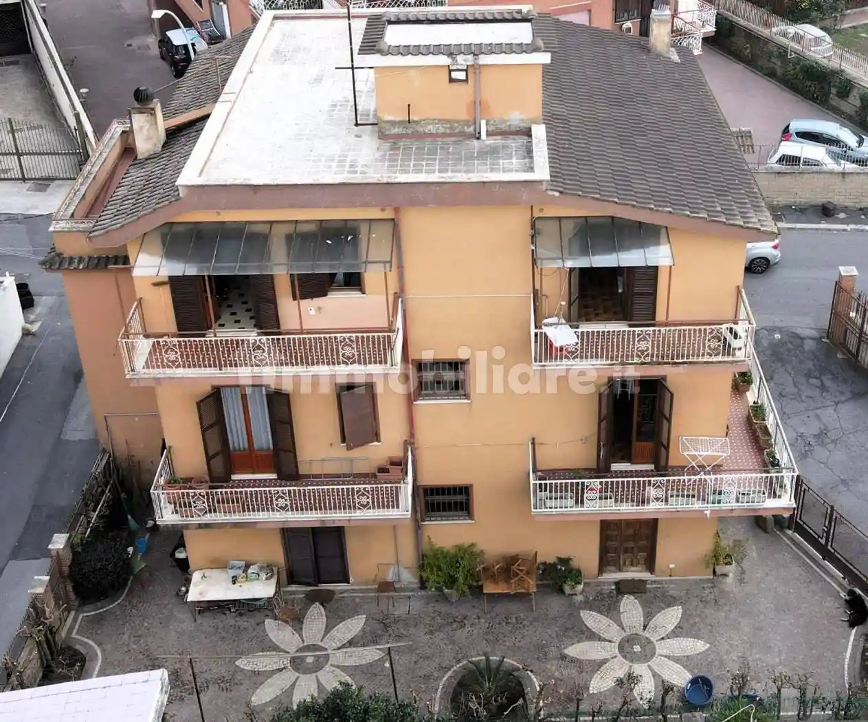 Casa indipendente in vendita a Albano Laziale