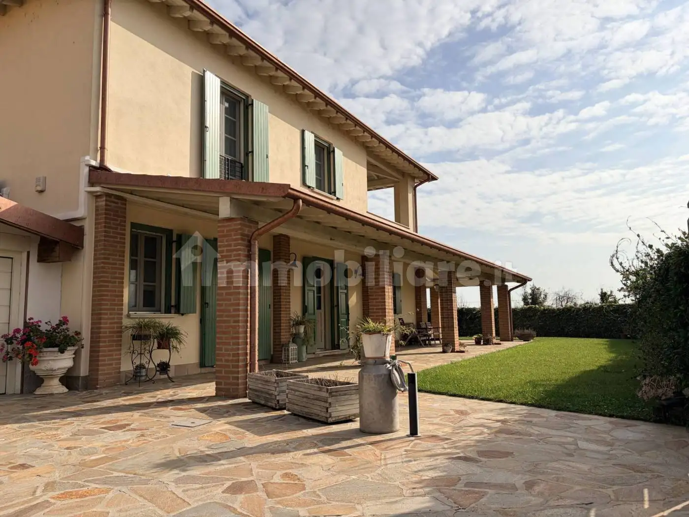 Villa in vendita a Castelverde