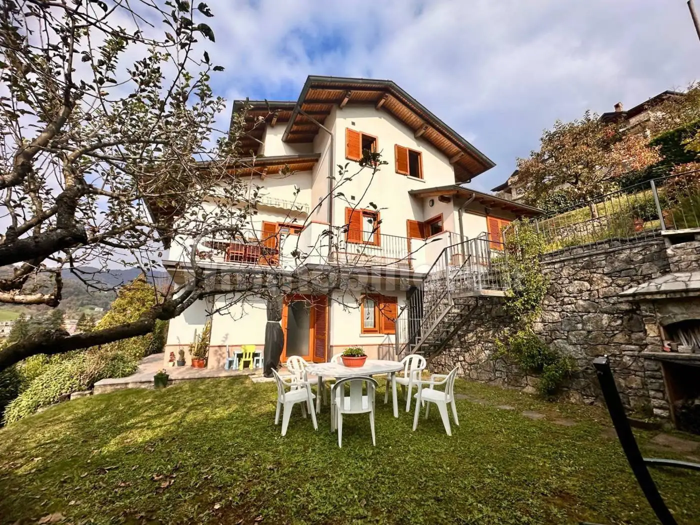 Villa unifamiliare via Ravagna 4, Brembilla, Val Brembilla - foto 2