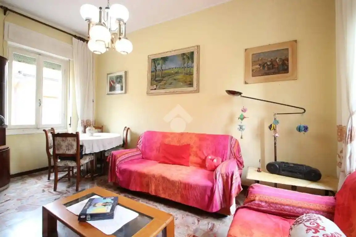 Appartamento in vendita a Garbagnate Milanese