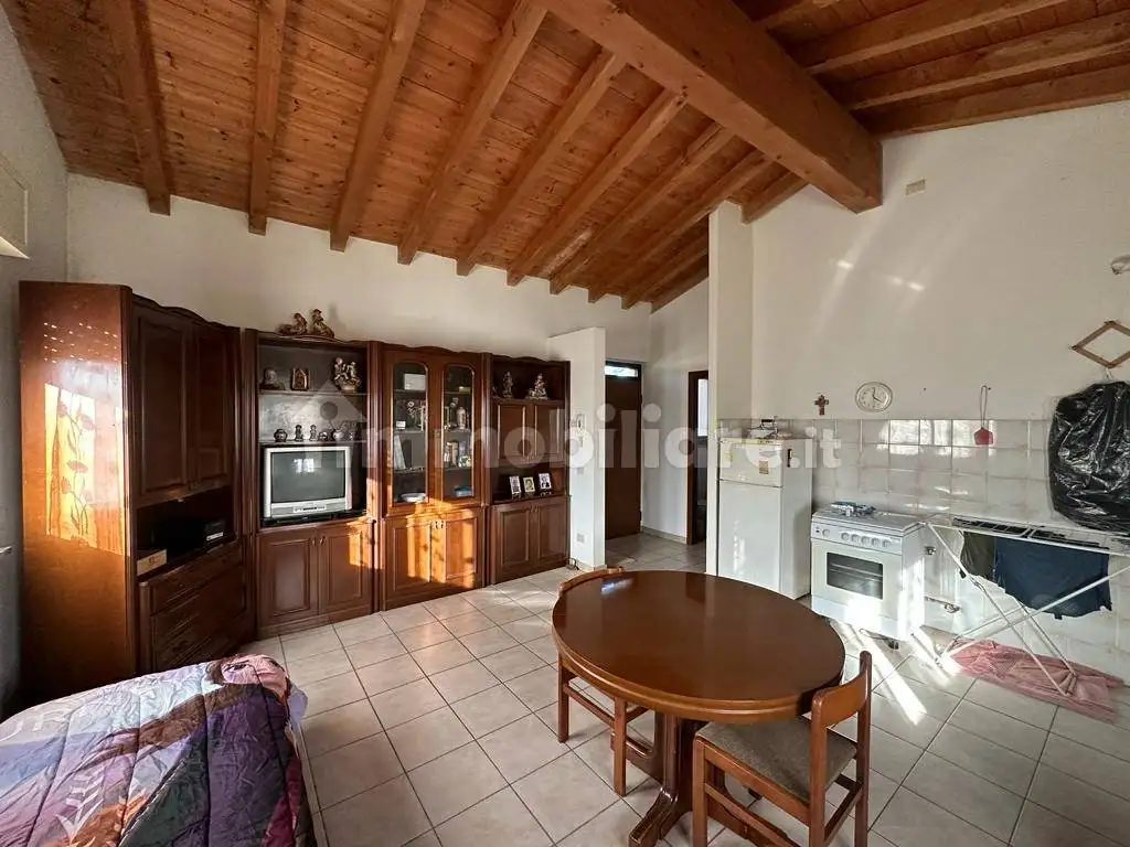 Appartamento in vendita a Capergnanica