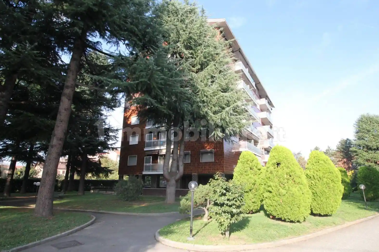 Trilocale Strada Antica della Venaria 148, Barriera di Lanzo, Torino - foto 2