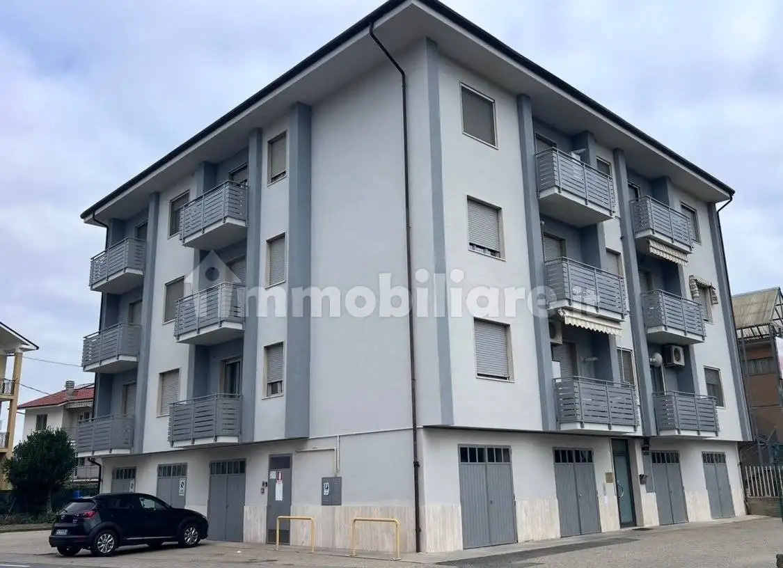 Appartamento in vendita a Alba