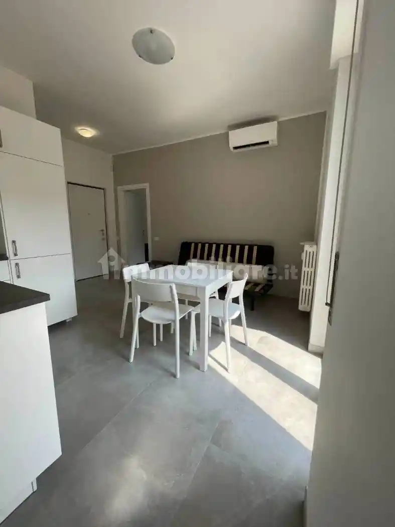 Bilocale piazza Libertà 1, Corsico - foto 4