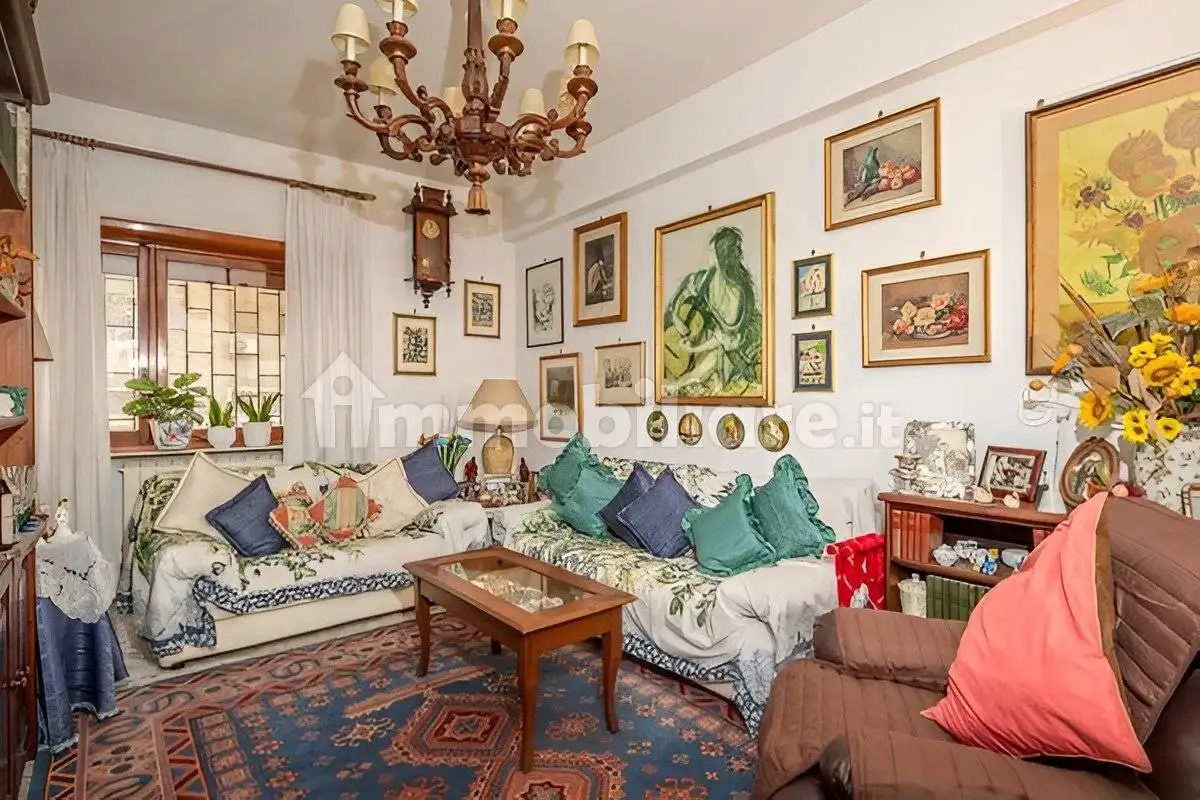 Appartamento in vendita a Roma