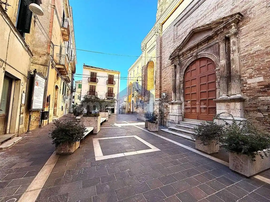 Appartamento piazza Municipio, Centro, Atessa - foto 2