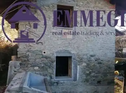 Palazzo - Stabile in asta a Gressan