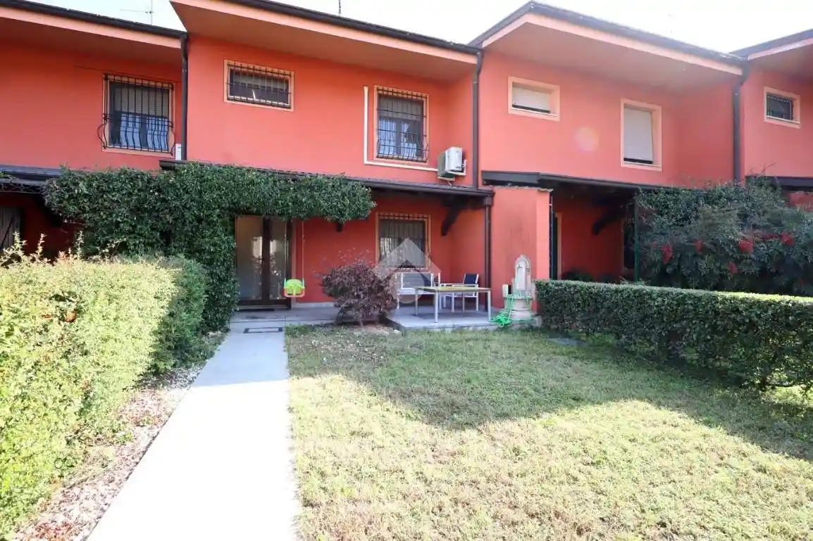 Villa a schiera via kolbè 31, Centro, Borgosatollo - foto 3