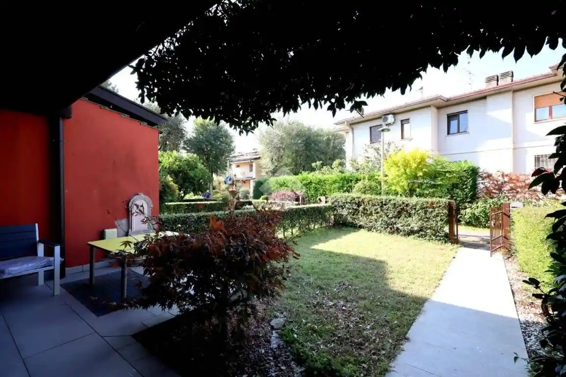 Villa a schiera via kolbè 31, Centro, Borgosatollo - foto 5