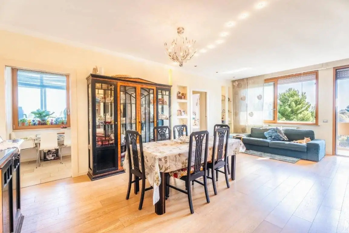 Appartamento in vendita a Rimini