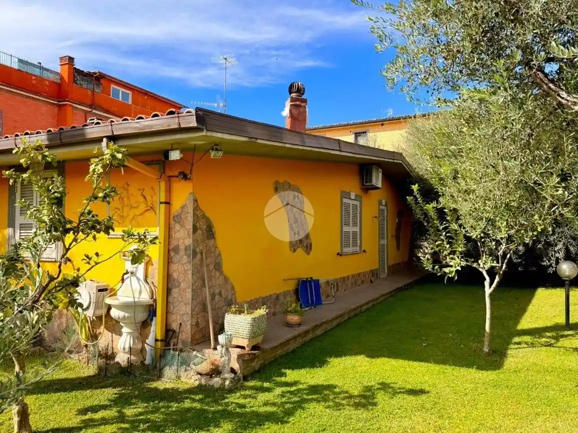 Villa in vendita a Roma