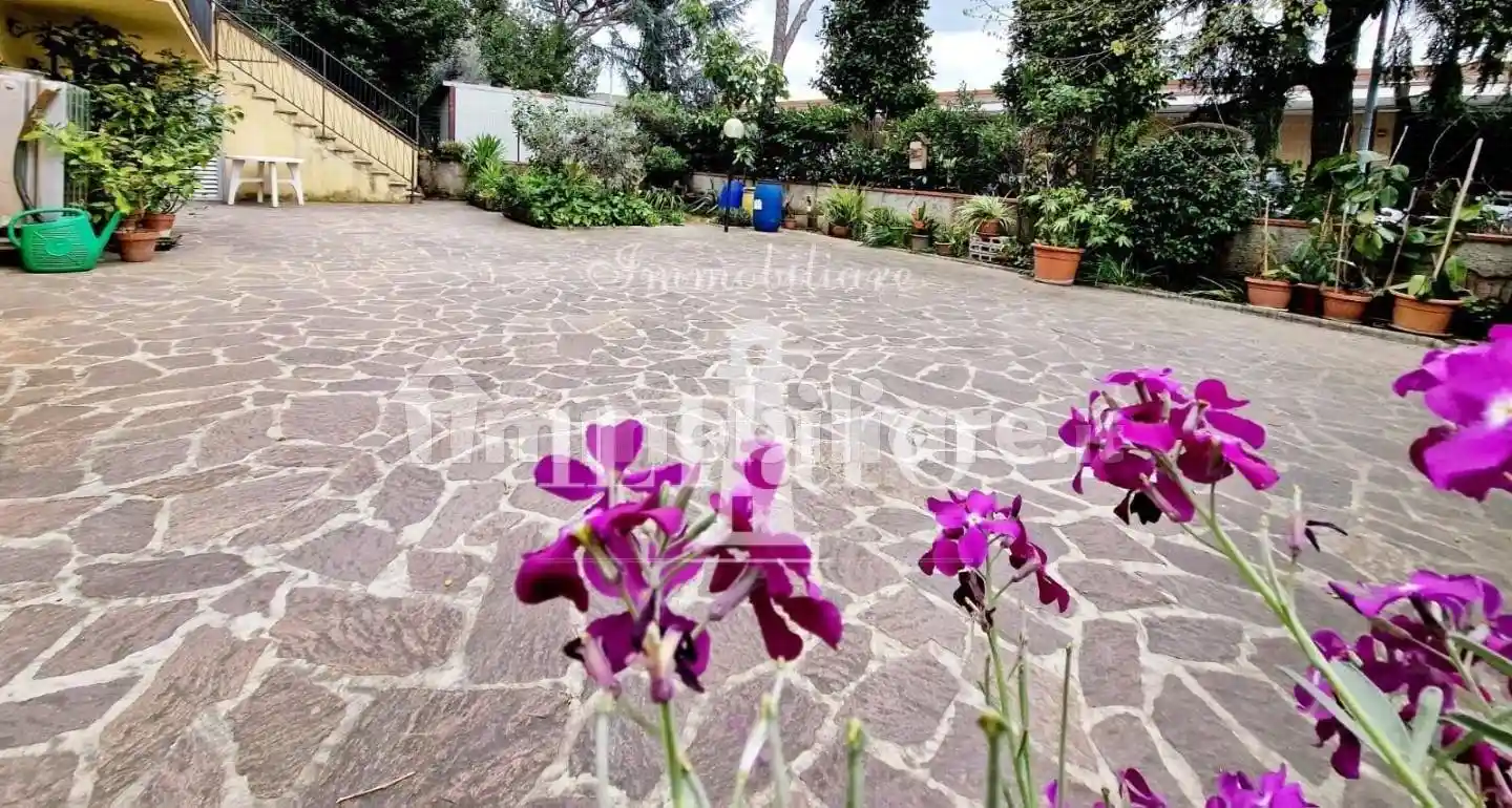 Casa indipendente in vendita a Calenzano