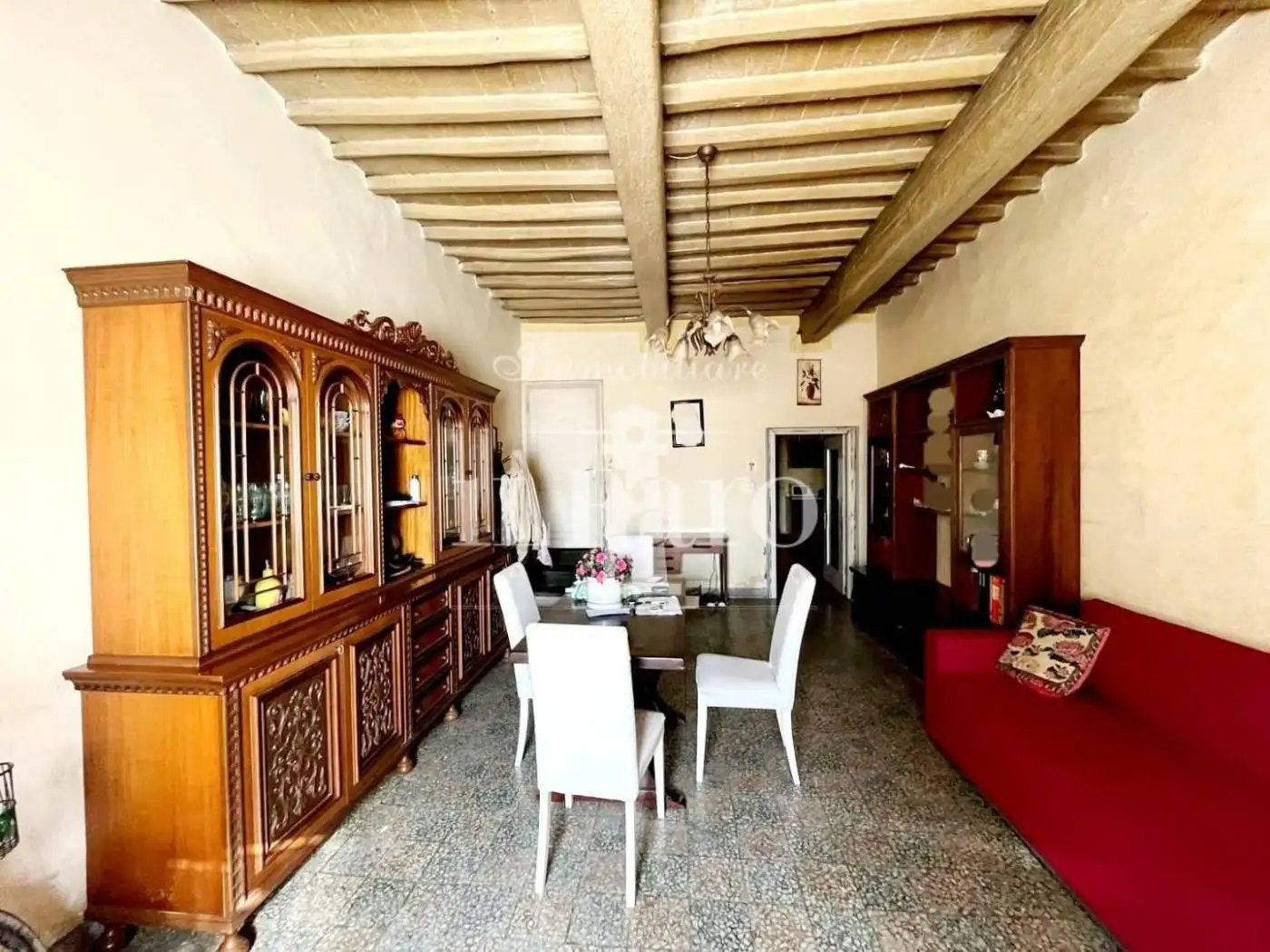 Casa indipendente in vendita a Campi Bisenzio