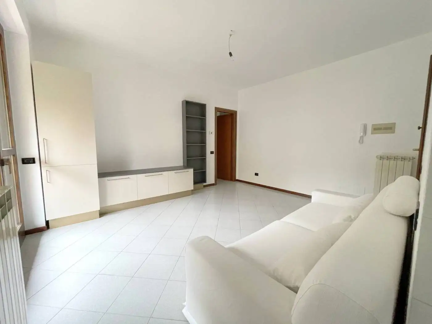 Trilocale via Vittorio Veneto 24, Centro, Cornaredo - foto 4