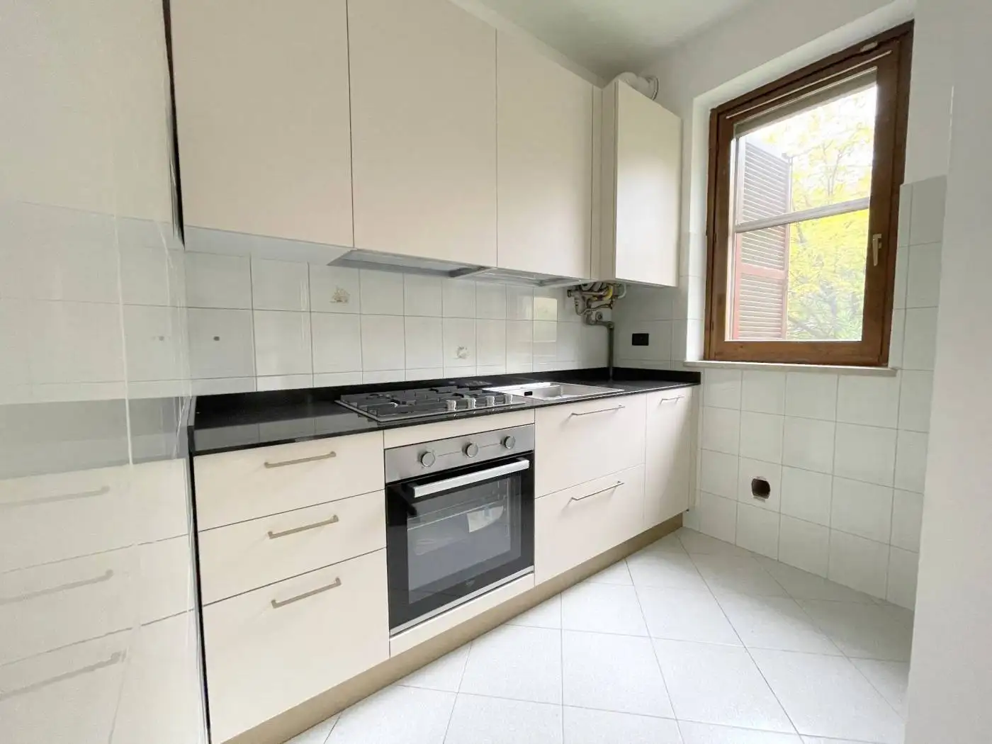 Trilocale via Vittorio Veneto 24, Centro, Cornaredo - foto 5