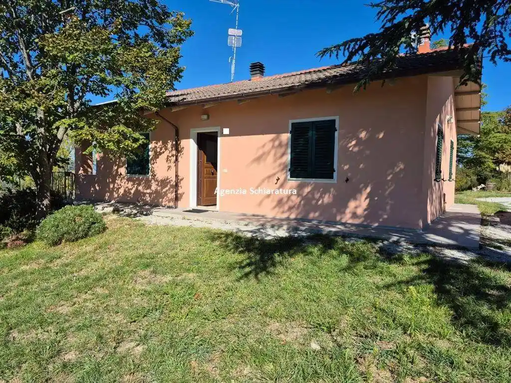 Casa indipendente in vendita a Urbino