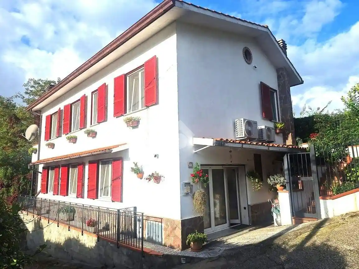 Villa in vendita a Paliano