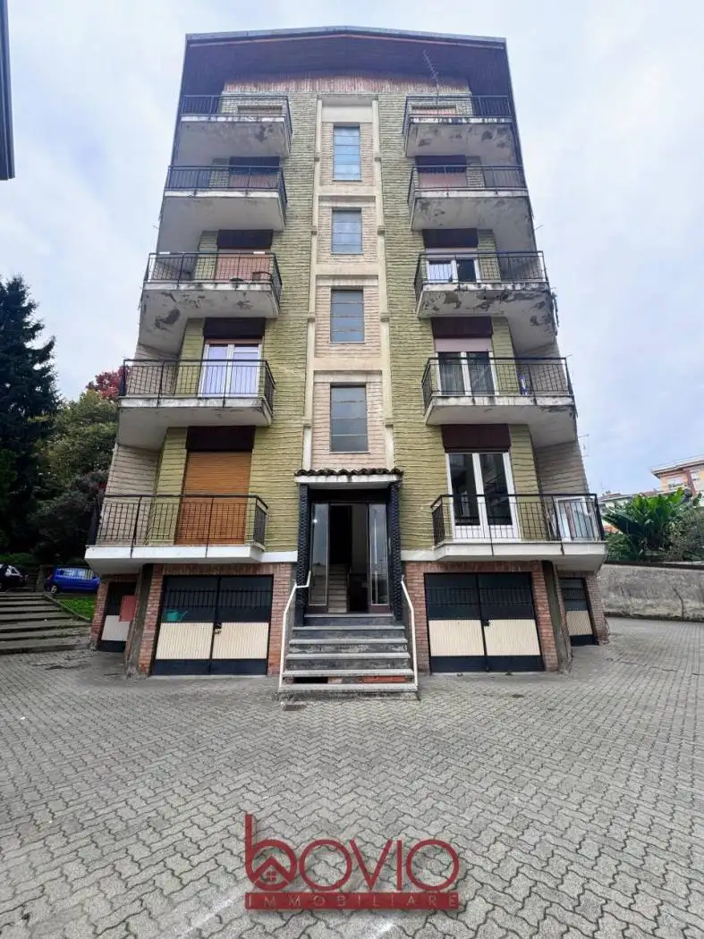 Bilocale via Giuseppe Verdi 7, Centro, Cuorgnè - foto 4