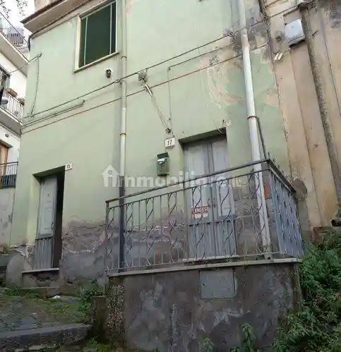 Villa in vendita a Bronte