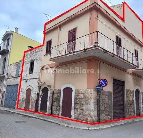 Palazzo - Edificio in vendita a Corato