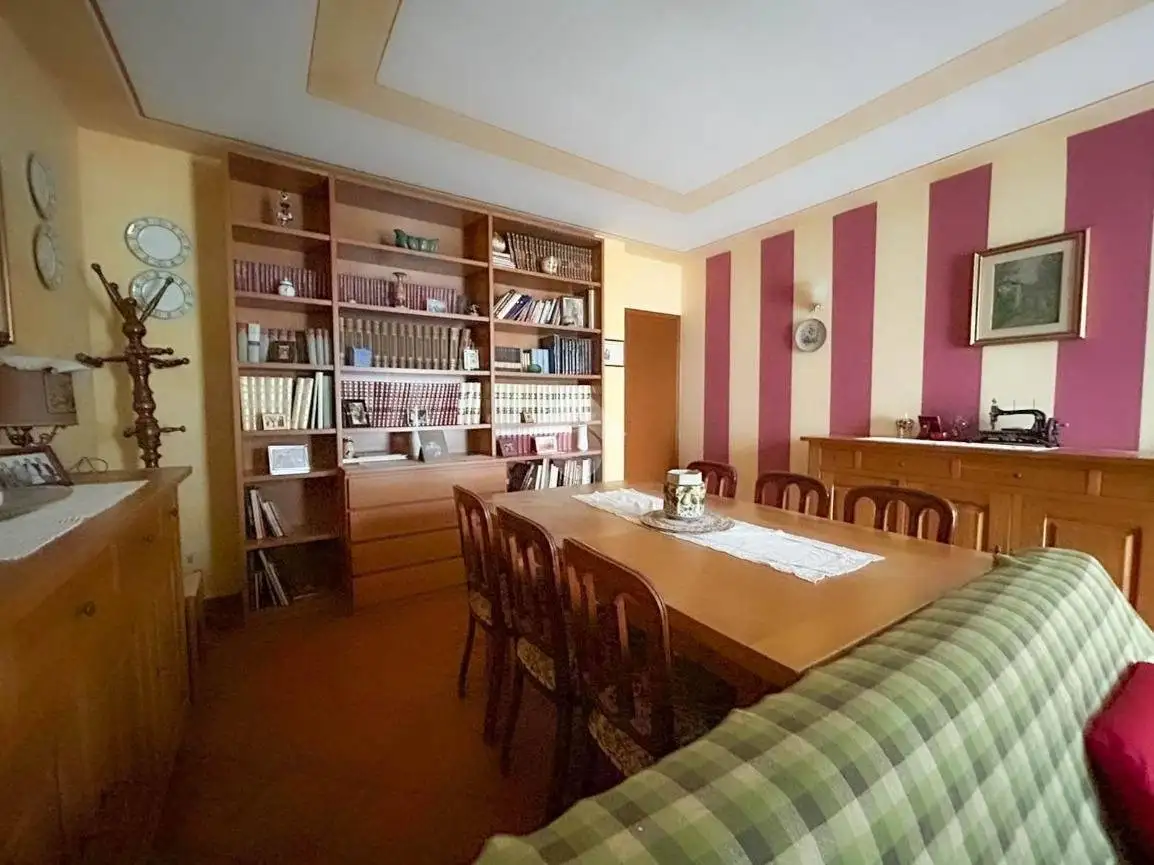 Trilocale via XXVI Aprile 5, Centro, Bagnolo Mella - foto 2