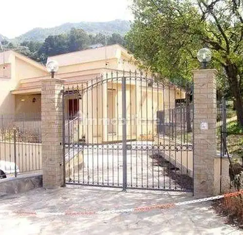 Appartamento in affitto a Cefalù