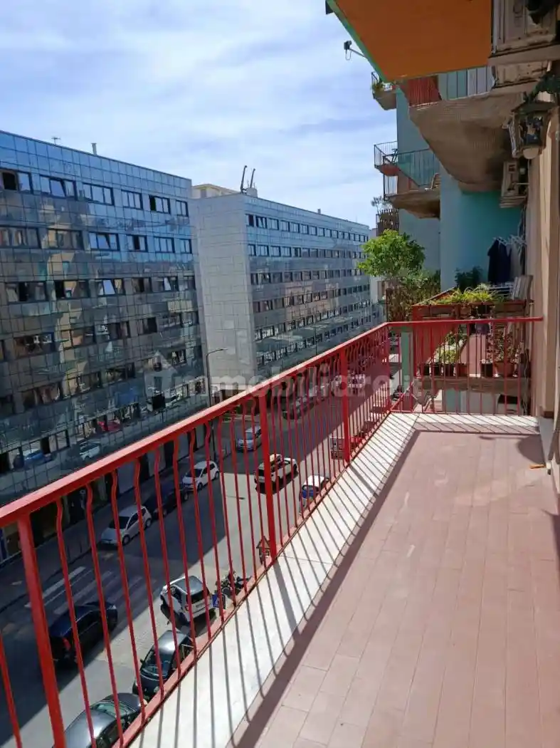 Appartamento in affitto a Napoli