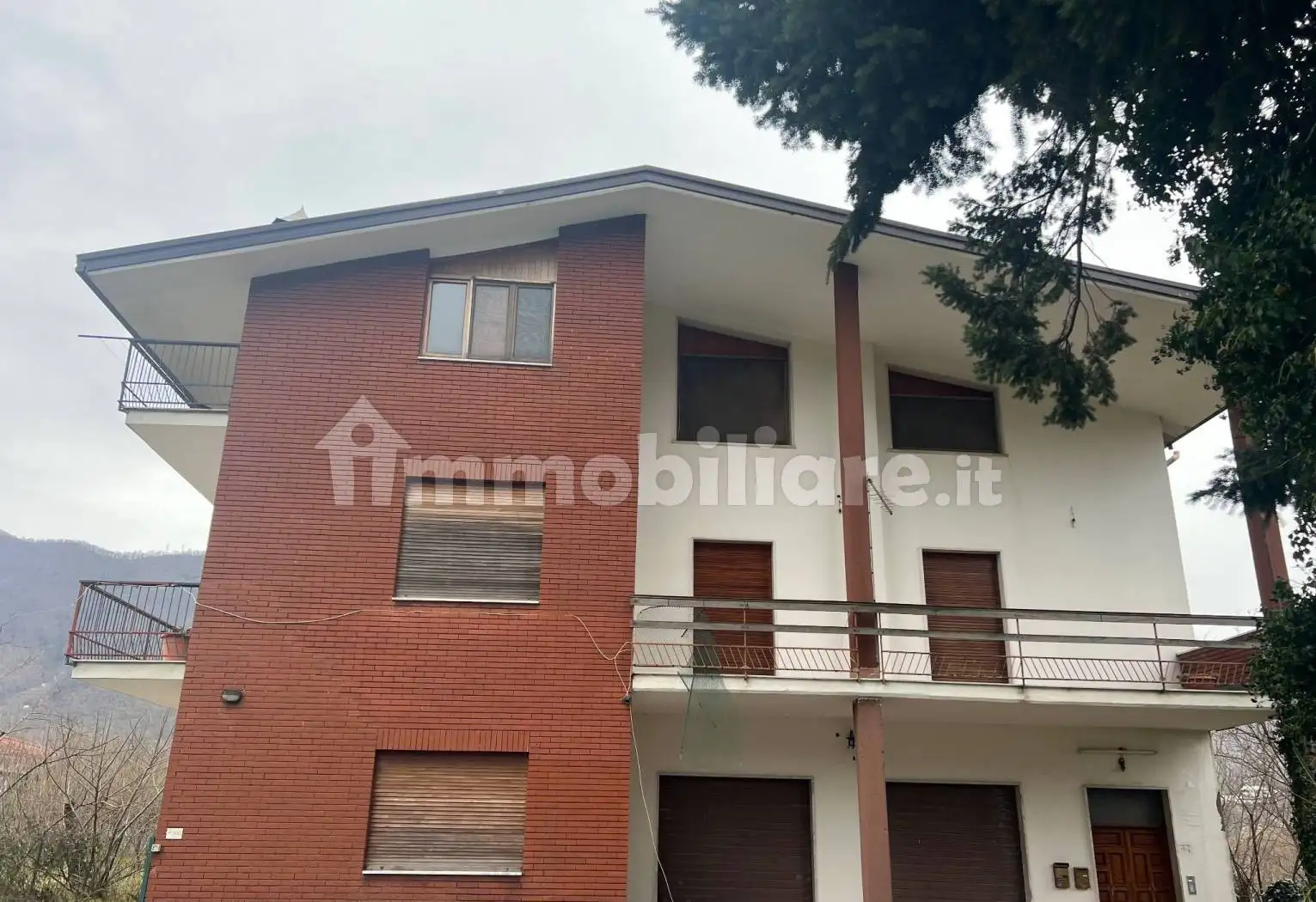 Palazzo - Edificio in affitto a Serino