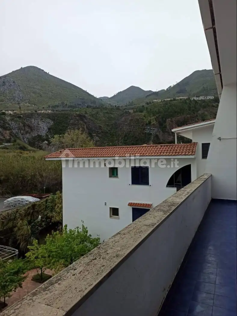 Appartamento in affitto a Praia a Mare