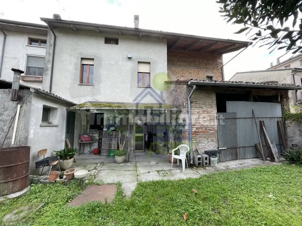 Terratetto unifamiliare via Falchi, Centro, Dosolo - foto 3