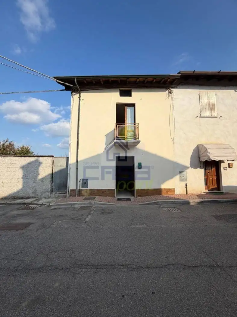 Casa indipendente in vendita a Borgo San Giacomo