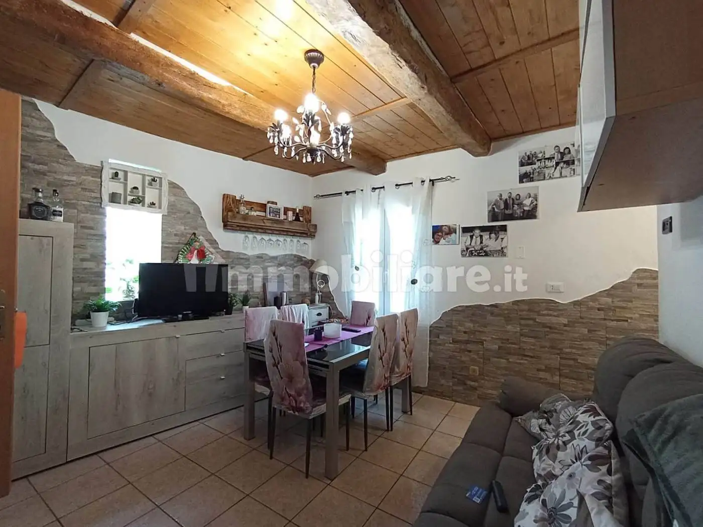 Casa indipendente in vendita a Montescudo - Montecolombo