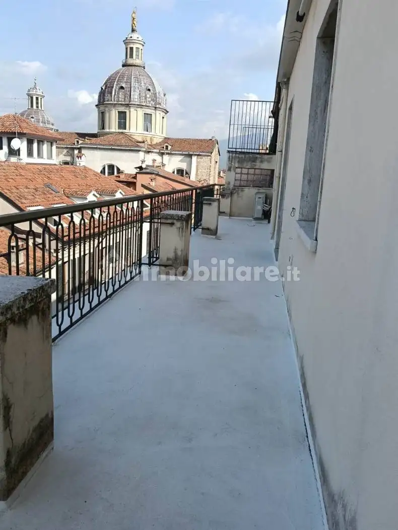 Appartamento in affitto a Brescia