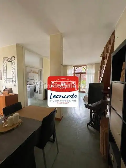 Appartamento in vendita a Piacenza