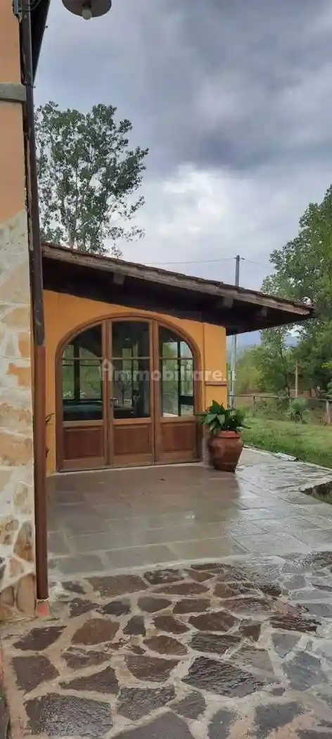 Rustico - Casale in vendita a Reggello