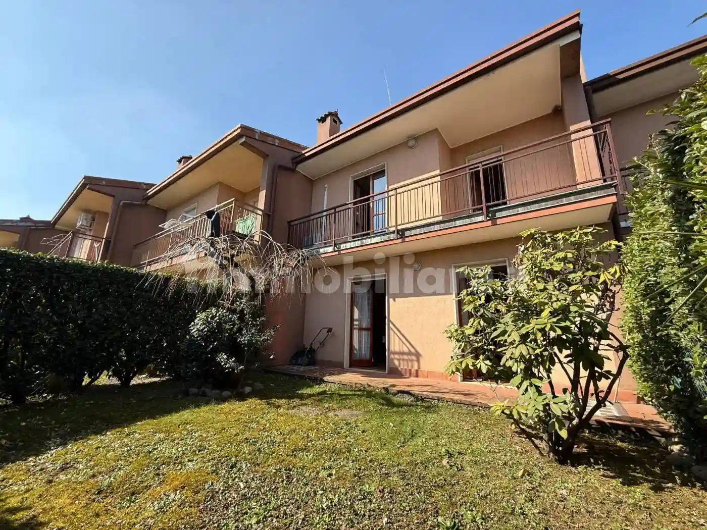 Villetta a schiera - foto 2