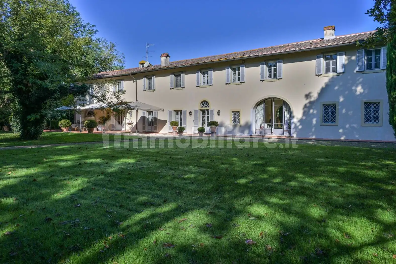 Villa in vendita a Pisa