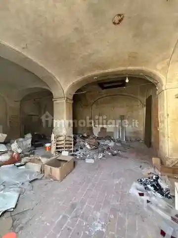 Open space via Camillo Benso di Cavour 92, Stazione, Asti - foto 2