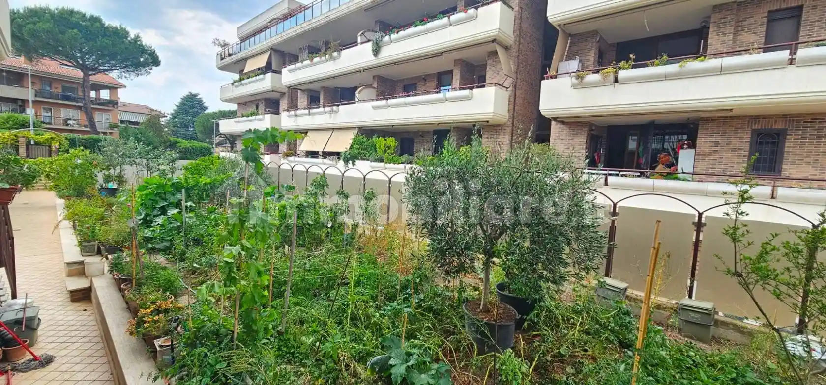 Appartamento in vendita a Roma