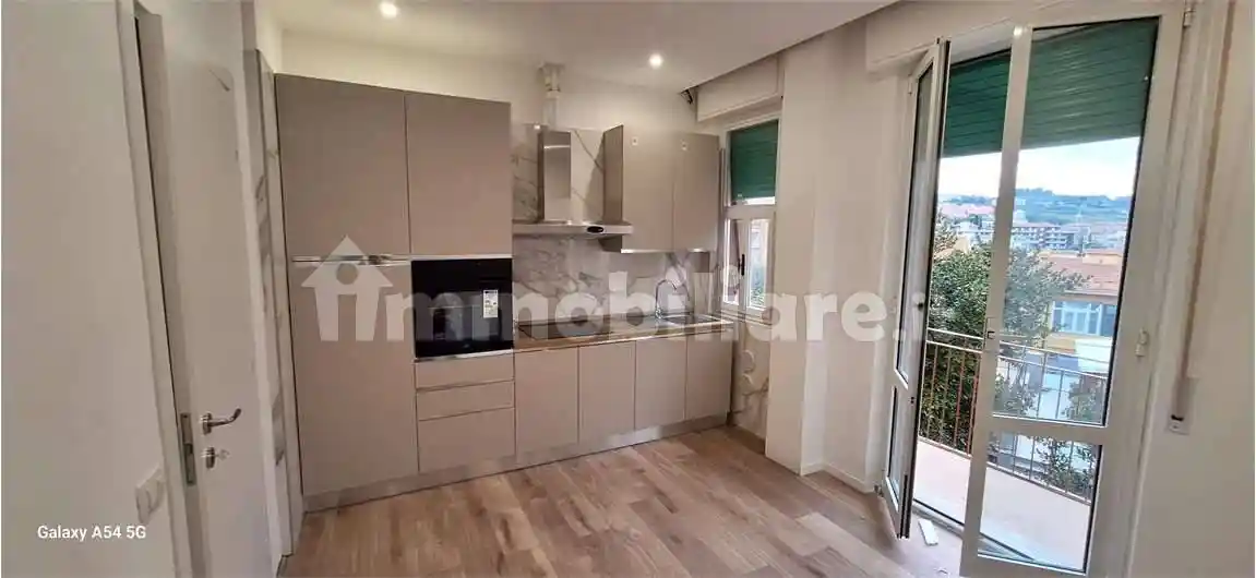 Appartamento in vendita a Ancona